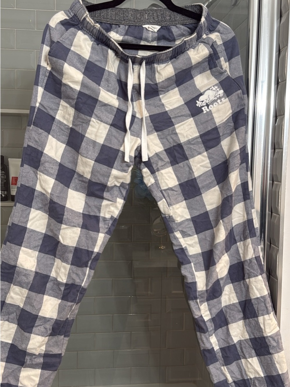 Roots women’s  Navy and White Check Lounge Pants